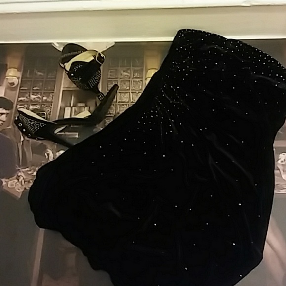 🖤Elegant Rhinestone Strapless Dress🖤 - Picture 7 of 7